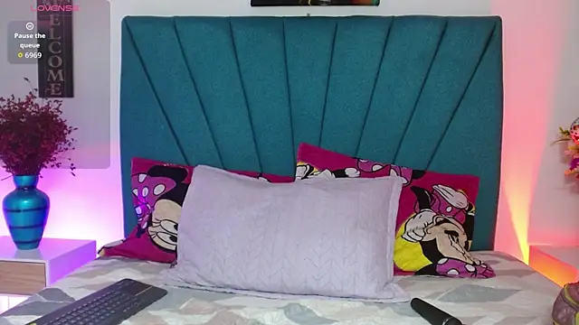 Aily star online show from December 19, 2025, 4:38 am