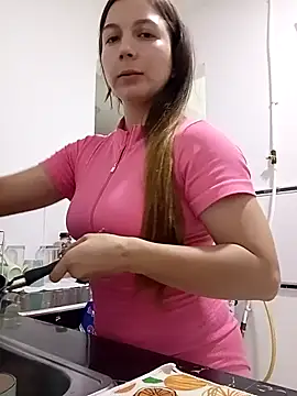 Snapshot of Arianna_Moss chatting on December 19, 2025, 12:36 am Arianna Moss online show from December 19, 2025, 12:36 am