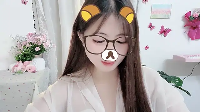 Amelia-babee online show from July 7, 2026, 12:52 pm