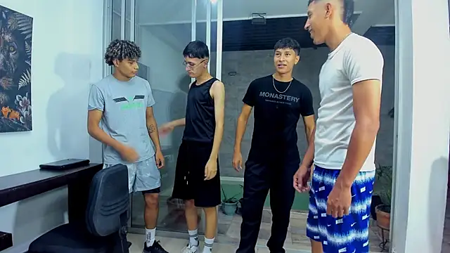 Crazymen hot online show from September 20, 2025, 2:05 am