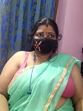 lathikaqueentamil online show from December 3, 2025, 4:50 pm