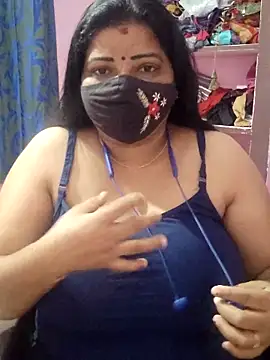 lathikaqueentamil online show from December 5, 2025, 4:44 am