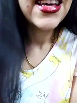 Snapshot of Princessa05 chatting on February 2, 2026, 6:40 pm Princessa05 online show from February 2, 2026, 6:40 pm