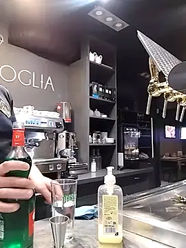 Snapshot of JuicyBigcock@xh chatting on February 17, 2026, 8:06 pm JuicyBigcockxh online show from February 17, 2026, 8:06 pm