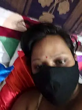 Snapshot of shalubhabhi69 chatting on October 28, 2025, 7:46 pm shalubhabhi69 online show from October 28, 2025, 7:46 pm