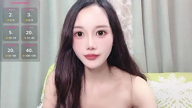 Snapshot of Aiyi909- chatting on April 11, 2026, 4:54 pm Aiyi909- online show from April 11, 2026, 4:54 pm