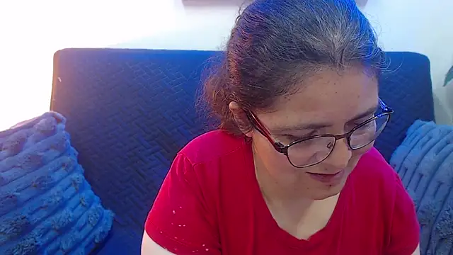 Snapshot of Linda_banks_ chatting on November 5, 2025, 2:03 am Linda banks online show from November 5, 2025, 2:03 am