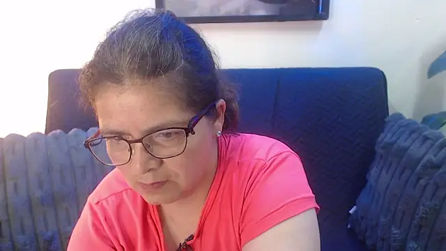 Snapshot of Linda_banks_ chatting on November 12, 2025, 11:58 am Linda banks online show from November 12, 2025, 11:58 am