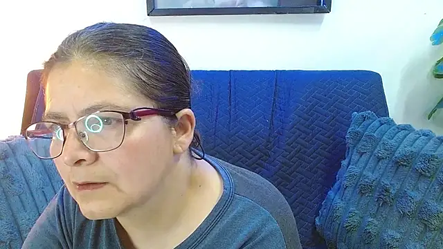 Snapshot of Linda_banks_ chatting on September 19, 2025, 1:53 am Linda banks online show from September 19, 2025, 1:53 am