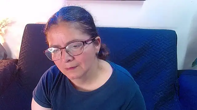 Snapshot of Linda_banks_ chatting on May 27, 2026, 1:57 am Linda banks online show from May 27, 2026, 1:57 am