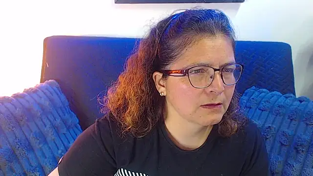 Snapshot of Linda_banks_ chatting on December 4, 2025, 1:59 am Linda banks online show from December 4, 2025, 1:59 am