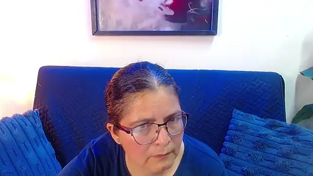 Snapshot of Linda_banks_ chatting on May 2, 2026, 1:44 am Linda banks online show from May 2, 2026, 1:44 am