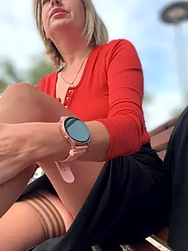 Snapshot of Milena-MilfaXXX chatting on September 13, 2025, 3:39 am Milena-MilfaXXX online show from September 13, 2025, 3:39 am