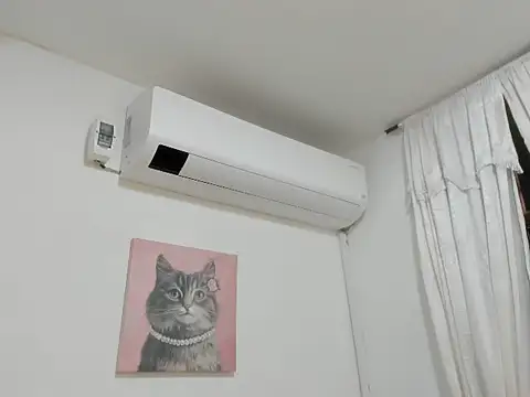 Snapshot of nahomy_ryans chatting on November 13, 2025, 12:03 am nahomy ryans online show from November 13, 2025, 12:03 am