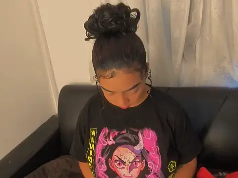 Snapshot of nahomy_ryans chatting on November 26, 2025, 7:58 pm nahomy ryans online show from November 26, 2025, 7:58 pm