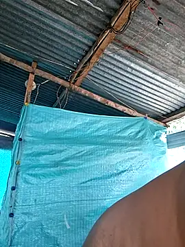 hotmom33 online show from November 8, 2025, 9:29 pm