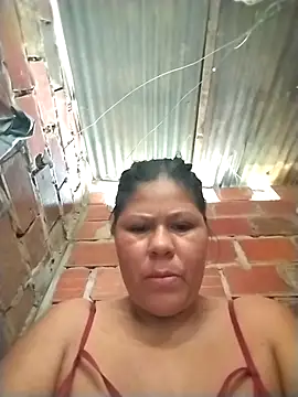 hotmom33 online show from December 2, 2025, 12:18 pm