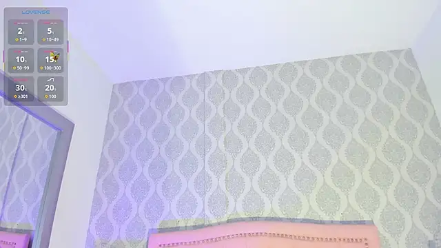 Snapshot of OnlyGia chatting on November 18, 2025, 7:50 pm OnlyGia online show from November 18, 2025, 7:50 pm