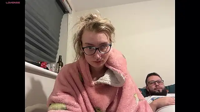 harleyblair online show from December 1, 2025, 11:05 pm