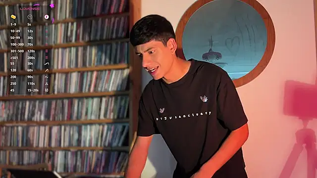 Snapshot of jim_dj chatting on October 9, 2025, 3:01 pm jim dj online show from October 9, 2025, 3:01 pm