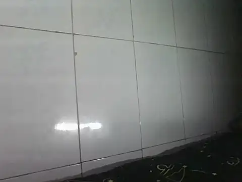 malacobi0 online show from July 23, 2026, 9:44 pm