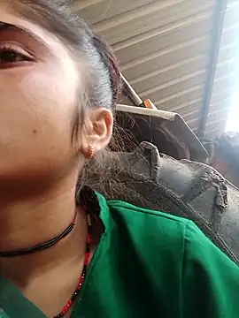 Sneha sharma1 online show from September 11, 2025, 10:04 am