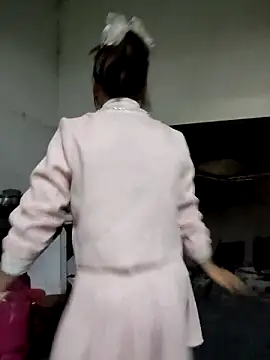 asian 2k online show from February 3, 2026, 2:53 am