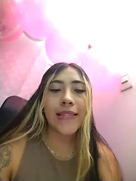  ManuVeelez online show from November 29, 2025, 6:46 am