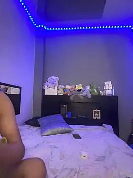 Snapshot of Kailertwink chatting on May 2, 2026, 3:23 am Kailertwink online show from May 2, 2026, 3:23 am