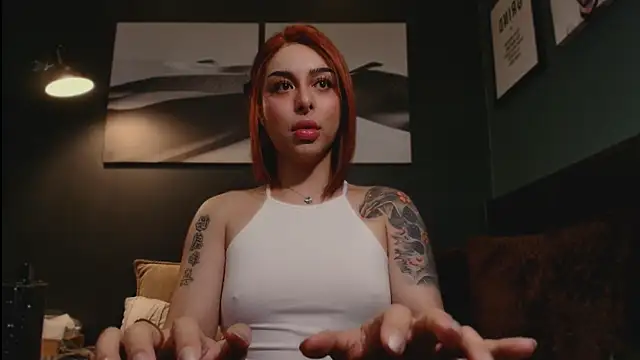 Snapshot of LUNACOCKSLAYER chatting on March 13, 2026, 8:30 am LUNACOCKSLAYER online show from March 13, 2026, 8:30 am