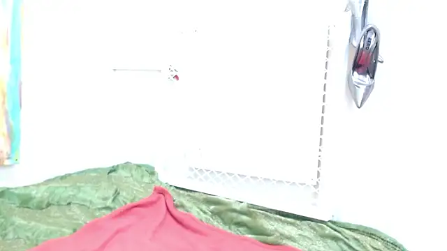 NaughtyMILFxox online show from January 10, 2026, 6:31 am