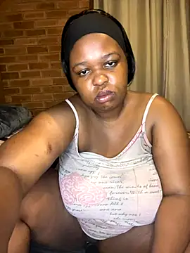 Snapshot of SEXYBOOBS21D chatting on December 4, 2025, 1:48 am SEXYBOOBS21D online show from December 4, 2025, 1:48 am