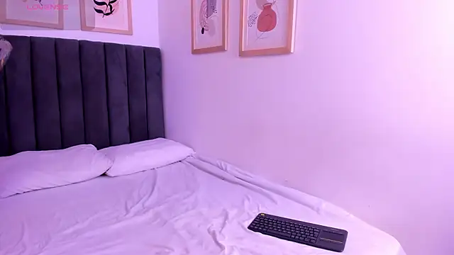 SuccubusDolly online show from September 21, 2025, 7:52 pm