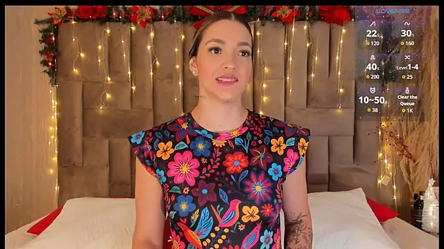 Snapshot of ClaradelMar chatting on December 16, 2025, 10:30 am ClaradelMar online show from December 16, 2025, 10:30 am