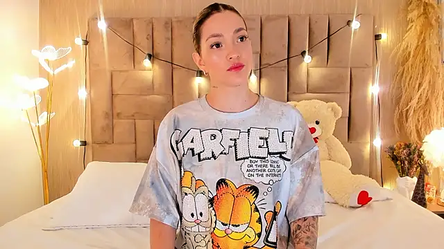 Snapshot of ClaradelMar chatting on March 22, 2026, 10:17 am ClaradelMar online show from March 22, 2026, 10:17 am