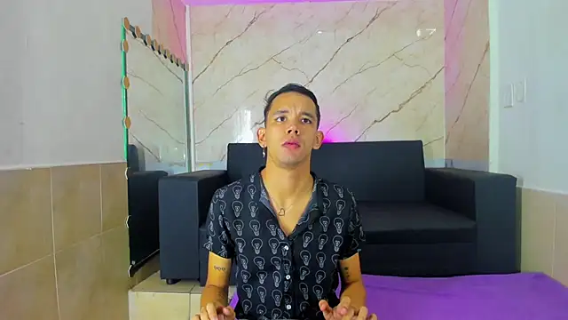 jeremytonner online show from September 21, 2025, 3:44 am