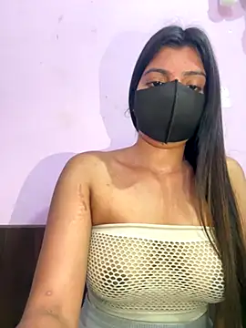  01ruhi online show from November 3, 2025, 7:06 pm