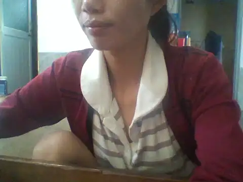 Snapshot of Lyly999 chatting on October 20, 2025, 12:45 am Lyly999 online show from October 20, 2025, 12:45 am