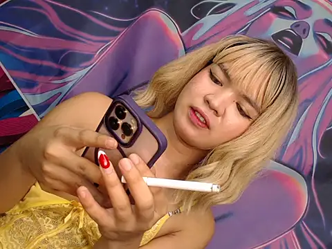 shantalfucker  online show from March 27, 2026, 9:05 pm