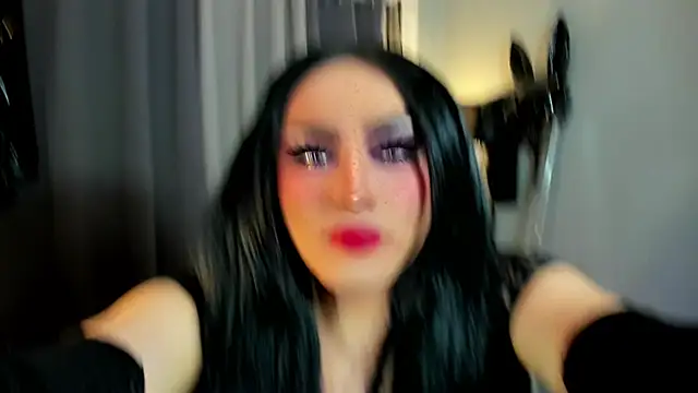 Snapshot of MagnaCumLoader17 chatting on December 22, 2025, 11:49 pm MagnaCumLoader17 online show from December 22, 2025, 11:49 pm