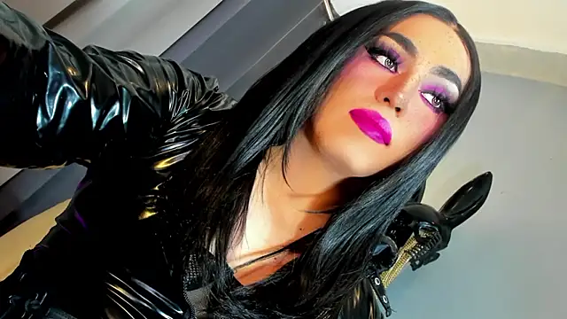 Snapshot of MagnaCumLoader17 chatting on February 22, 2026, 10:00 pm MagnaCumLoader17 online show from February 22, 2026, 10:00 pm