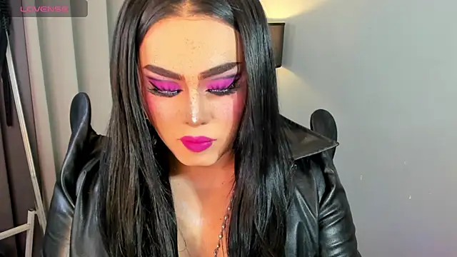 MagnaCumLoader17 online show from September 15, 2025, 9:26 pm