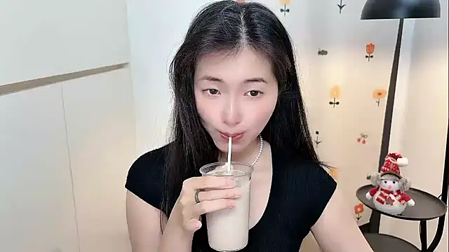 Snapshot of Rosalind_xixi chatting on April 27, 2026, 2:53 am Rosalind xixi online show from April 27, 2026, 2:53 am