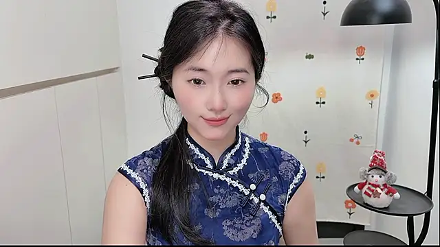 Snapshot of Rosalind_xixi chatting on May 25, 2026, 2:55 am Rosalind xixi online show from May 25, 2026, 2:55 am
