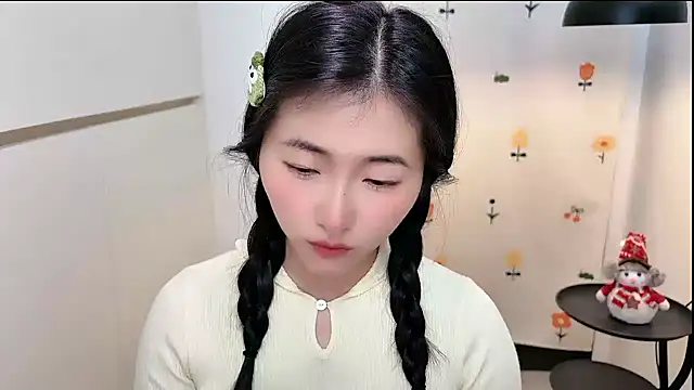Snapshot of Rosalind_xixi chatting on April 3, 2026, 8:21 am Rosalind xixi online show from April 3, 2026, 8:21 am