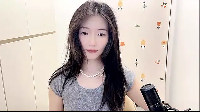 Rosalind xixi online show from September 26, 2025, 1:07 pm