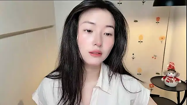 Snapshot of Rosalind_xixi chatting on April 15, 2026, 7:47 am Rosalind xixi online show from April 15, 2026, 7:47 am