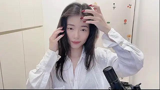 Rosalind xixi online show from September 25, 2025, 1:22 am