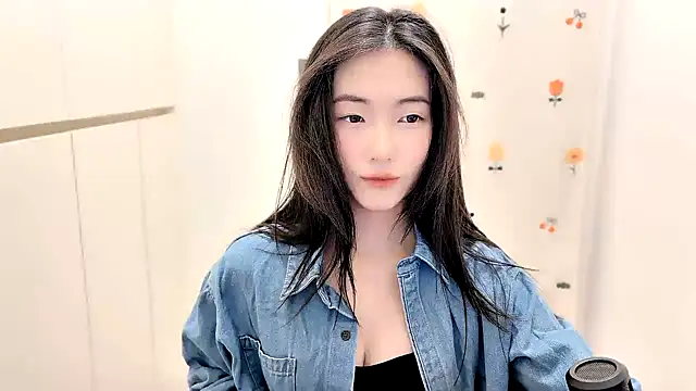 Rosalind xixi online show from November 11, 2025, 10:10 am