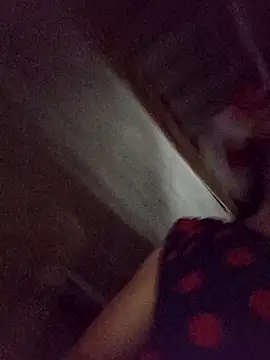 Snapshot of TinTin321 chatting on October 16, 2025, 12:19 am TinTin321 online show from October 16, 2025, 12:19 am